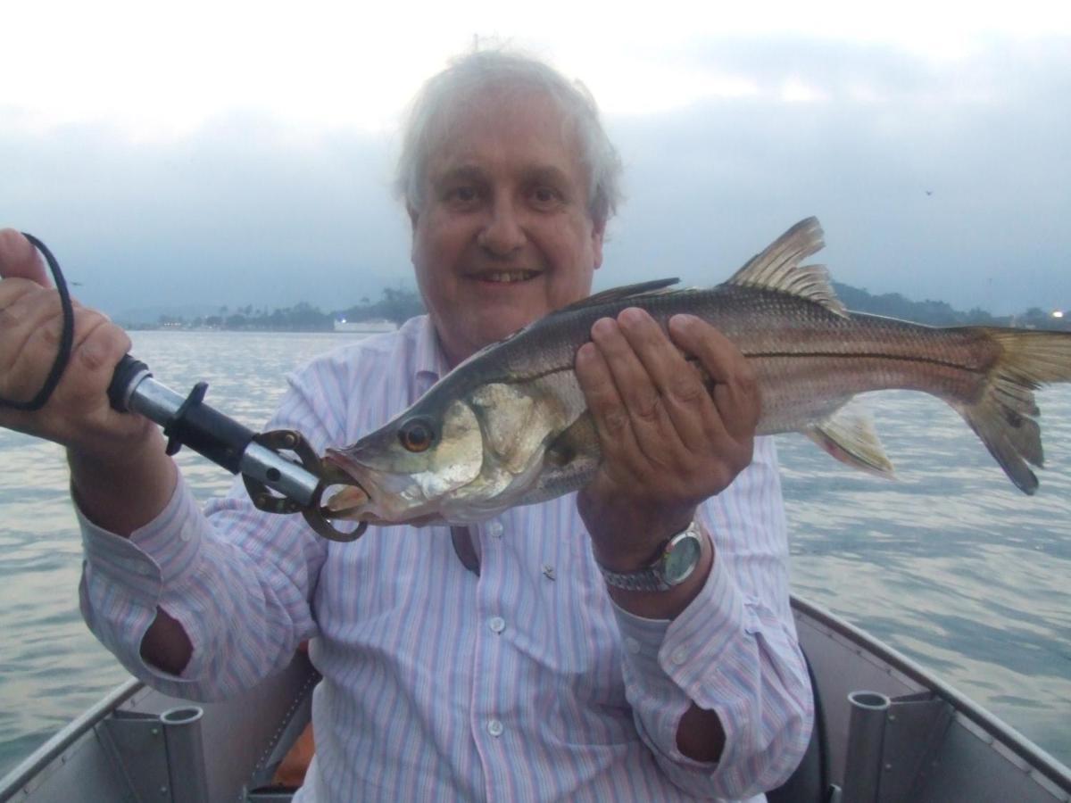 Hotel Marina Clube De Pesca *